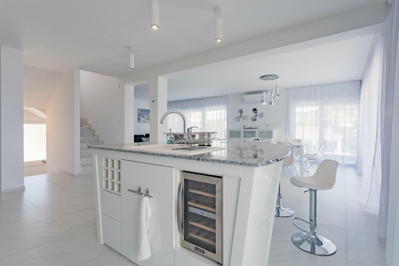 Villa Compass; Luxury Experience In Natural Bay. Ražanj Exterior foto
